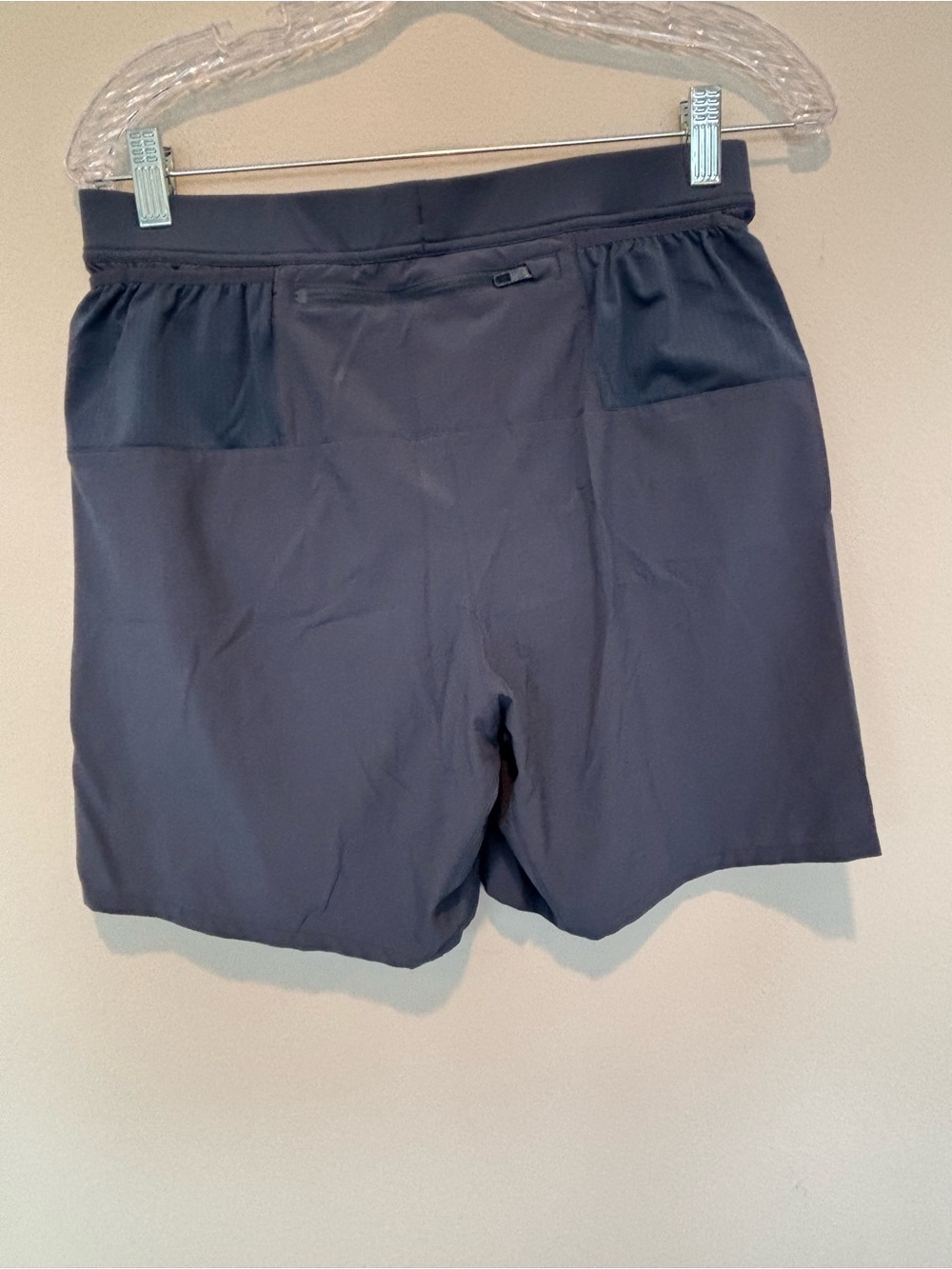 Brooks Black Men's Athletic Running Shorts - Picture 2 of 4